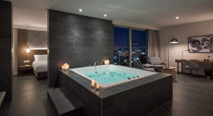 suite avec jacuzzi